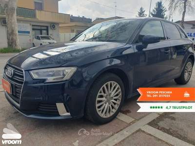Audi A3 A3 SPB 1.6 TDI 116 CV S tronic Sport Blu/Azzurro usata Pescara