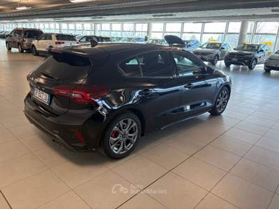 Ford Focus 1.0 HYBRID 125CV ST-LINE X usata Alba