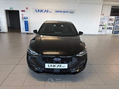 Ford Focus 1.0 HYBRID 125CV ST-LINE X usata Alba