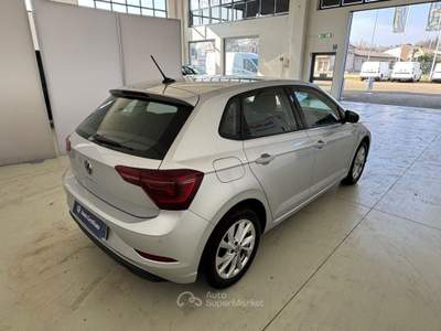 Volkswagen Polo 1.0 TSI DSG Style Argento usata Alba