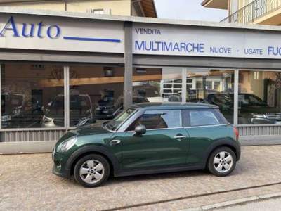 MINI Clubman 1.5 D 3 Porte - Neopatentati Verde usata Como