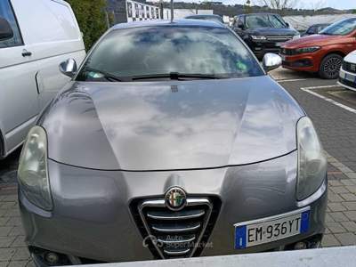 Alfa Romeo Giulietta Ottime condizioni Argento usata Ariccia