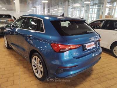 Audi A3 SPORTBACK 30 TFSI 17" Blu/Azzurro usata Vigevano