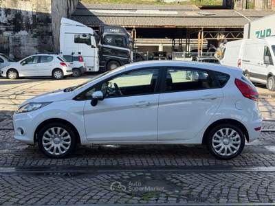 Ford Fiesta + 1.4 5 porte Bz.- GPL Bianco usata Arcola