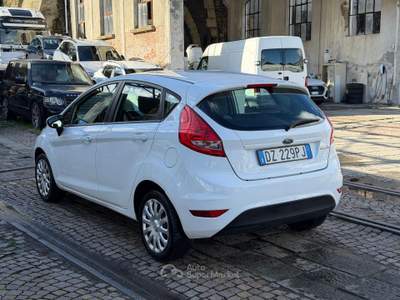 Ford Fiesta + 1.4 5 porte Bz.- GPL Bianco usata Arcola