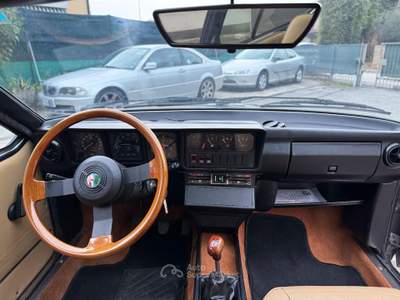 Alfa Romeo Alfetta GT/GTV 6 2.5i-TARGA ORO- Grigio usata Saonara