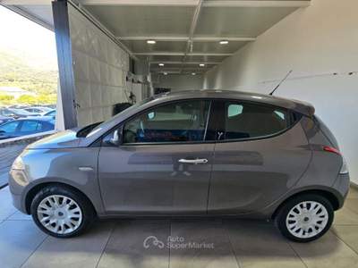 Lancia Ypsilon 1.3 MJT 16V 95 CV 5 porte S&S Silver Grigio usata ADRANO