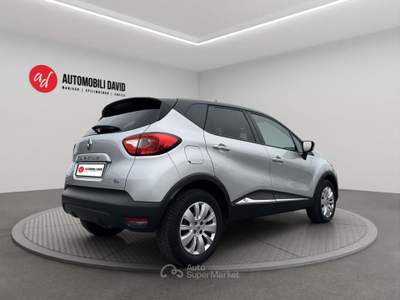 Renault Captur TCe 12V 90 CV Start&Stop Energy Zen Argento usata Maniago