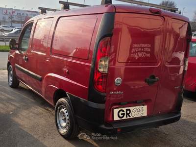 Fiat Doblò Ideale per neopatentati Rosso usata La Loggia