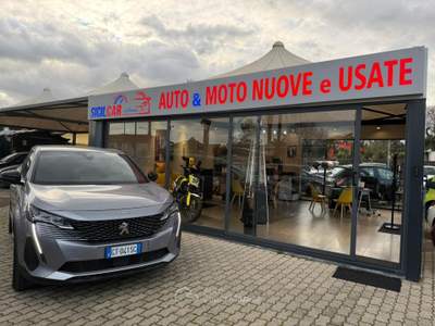 Peugeot 3008 vettura iva esposta  km 31000 Grigio usata San Gregorio di Catania