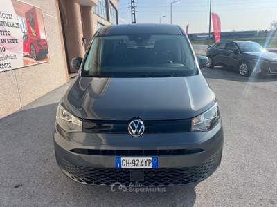 Volkswagen Caddy Caddy 2.0 TDI 102CV Space Maxi 7 POSTI IVA ESPOSTA Grigio usata Cherasco