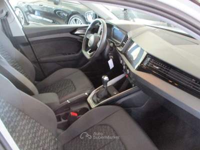 Audi A1 A1 SPB 30 1.0 TFSI Adrenalin Black Edition 116CV Bianco usata Fossano