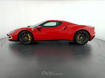 Ferrari 296 3.0 Rosso usata Verona