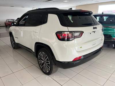 Jeep Compass 1.5 Turbo MHEV T4 96kW Summit DDCT Bianco usata Milano