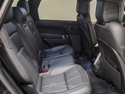 Land Rover Range Rover Sport Range Rover Sport 3.0D l6 300 CV HSE Dynamic Stealth Nero usata Verbania