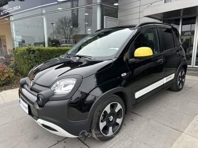 Fiat Panda 1.0 FireFly S&S Hybrid Pandina *PACK CROSS, PROMO AZZURRA* Nero usata Suzzara