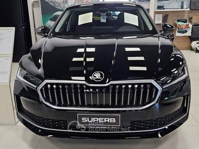 Skoda Superb Superb Wagon 2.0 tdi Style 150cv dsg Nero usata LIVORNO