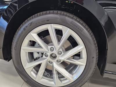 Skoda Superb Superb Wagon 2.0 tdi Style 150cv dsg Nero usata LIVORNO
