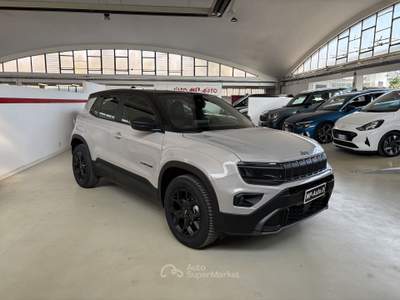 Jeep Avenger 1.2 MHEV 4xe Upland IVA ESPOSTA Beige usata Castellanza
