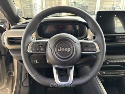 Jeep Avenger 1.2 MHEV 4xe Upland IVA ESPOSTA Beige usata Castellanza