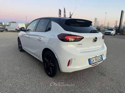 Opel Corsa 1.2 75cv Design & Tech MT5 Bianco usata Asti