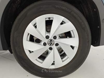 Volkswagen Tiguan 2.0 TDI 150 CV DSG Life Blu/Azzurro usata Capua