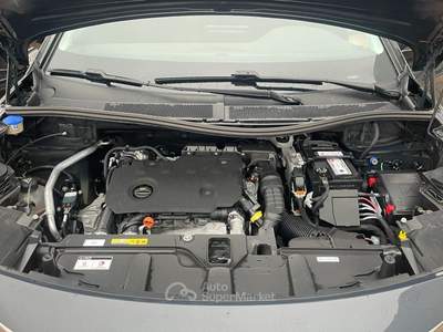 Peugeot 3008 3008 1.5 bluehdi Active s&amp;s 130cv Nero usata Sarego