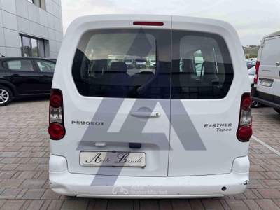 Peugeot Partner tepee mix dangel 1.6 hdi 8v 92cv 4x4 Act. Extr. Bianco usata Sarego