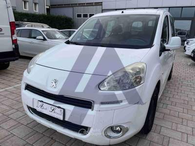 Peugeot Partner tepee mix dangel 1.6 hdi 8v 92cv 4x4 Act. Extr. Bianco usata Sarego
