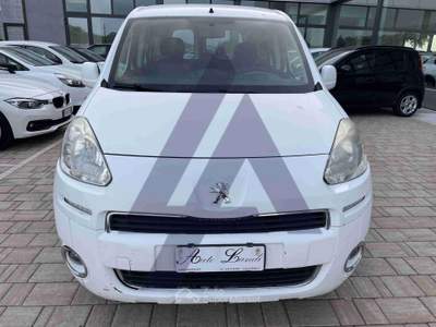 Peugeot Partner tepee mix dangel 1.6 hdi 8v 92cv 4x4 Act. Extr. Bianco usata Sarego