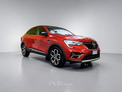 Renault Arkana 1.6 hybrid Intens E-Tech 145cv Rosso usata Parma