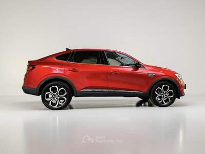 Renault Arkana 1.6 hybrid Intens E-Tech 145cv Rosso usata Parma