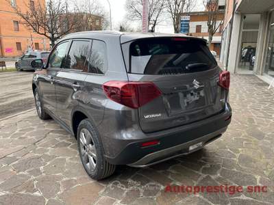 Suzuki Vitara Nuova neopatentati Bianco usata Carpi