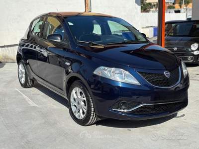 Lancia Ypsilon 85 CV 5 porte DFN Gol usata Arzano