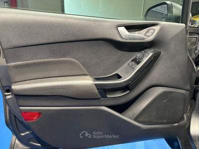 Ford Fiesta 5 porte Plus usata Arzano