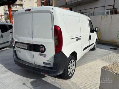 Fiat Doblò Doblo Doblo Maxi 1.6 mjt 16v Easy s trasp. usata Arzano