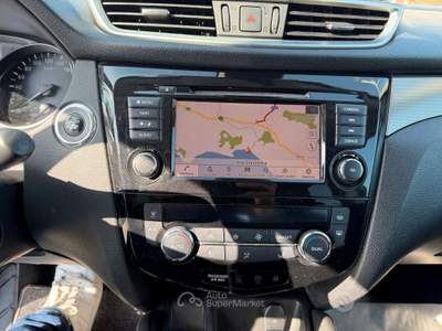 Nissan Qashqai DCT Tekna usata Minturno