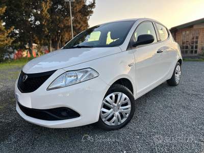 Lancia Ypsilon 1.0 Hybrid*NEOPATENTATI*UNIPRO* Bianco usata Arcidosso