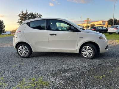 Lancia Ypsilon 1.0 Hybrid*NEOPATENTATI*UNIPRO* Bianco usata Arcidosso