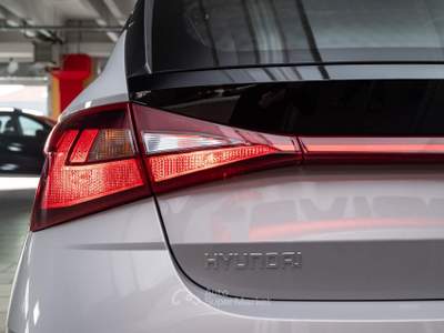 Hyundai i20 1.0 t-gdi Connectline 90cv dct Grigio usata Seveso
