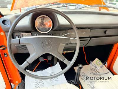 Volkswagen Maggiolino 1.2 12V Arancione usata Rende