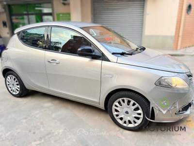 Lancia Ypsilon Ypsilon 1.3 mjt Silver s&amp;s 95cv Grigio usata Rende