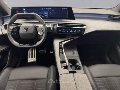 Peugeot 5008 5008 Hybrid 145 E-Dcs6 Gt Bianco usata Cassola