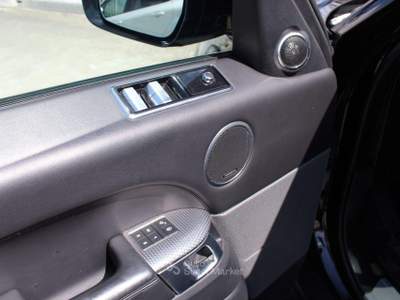 Land Rover Range Rover Sport 3.0 SDV6 249 CV HSE Nero usata Padula