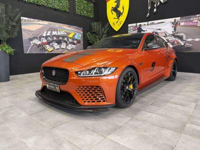 Jaguar XE SV Project 8 5.0 V8 Supercharged Arancione usata Lesmo