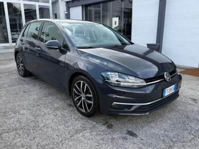 Volkswagen Golf Golf 1.6 TDI 115CV DSG 5p. Executive BMT Nero usata Mesagne
