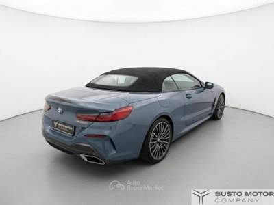 BMW Serie 8 850i M850 XDrive 530CV Cabrio Black Shadow 2 ANNI GARAN Blu/Azzurro usata Olgiate Olona