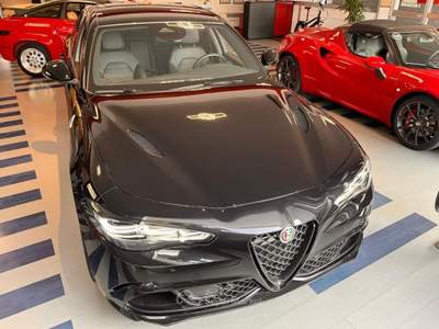 Alfa Romeo Giulia 2.9 V6 Bi-Turbo AT8 Quadrifoglio Nero usata Caorle