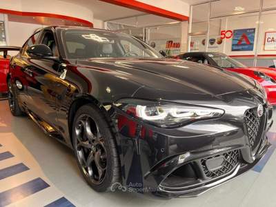 Alfa Romeo Giulia 2.9 V6 Bi-Turbo AT8 Quadrifoglio Nero usata Caorle