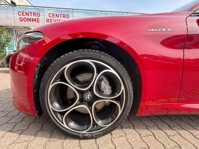 Alfa Romeo Giulia 2.0 Turbo 280 CV AT8 AWD Q4 Veloce Rosso usata Caorle